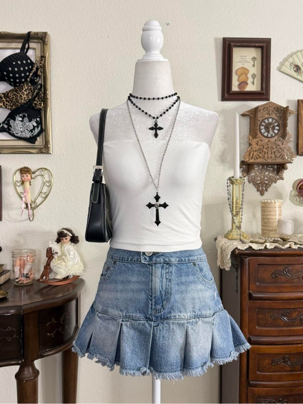 Classic girly grunge boho white cropped tube top